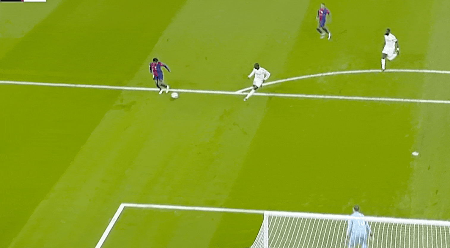 皇家马德里惨败,小组形势严峻 皇家马德里惨败,小组形势严峻