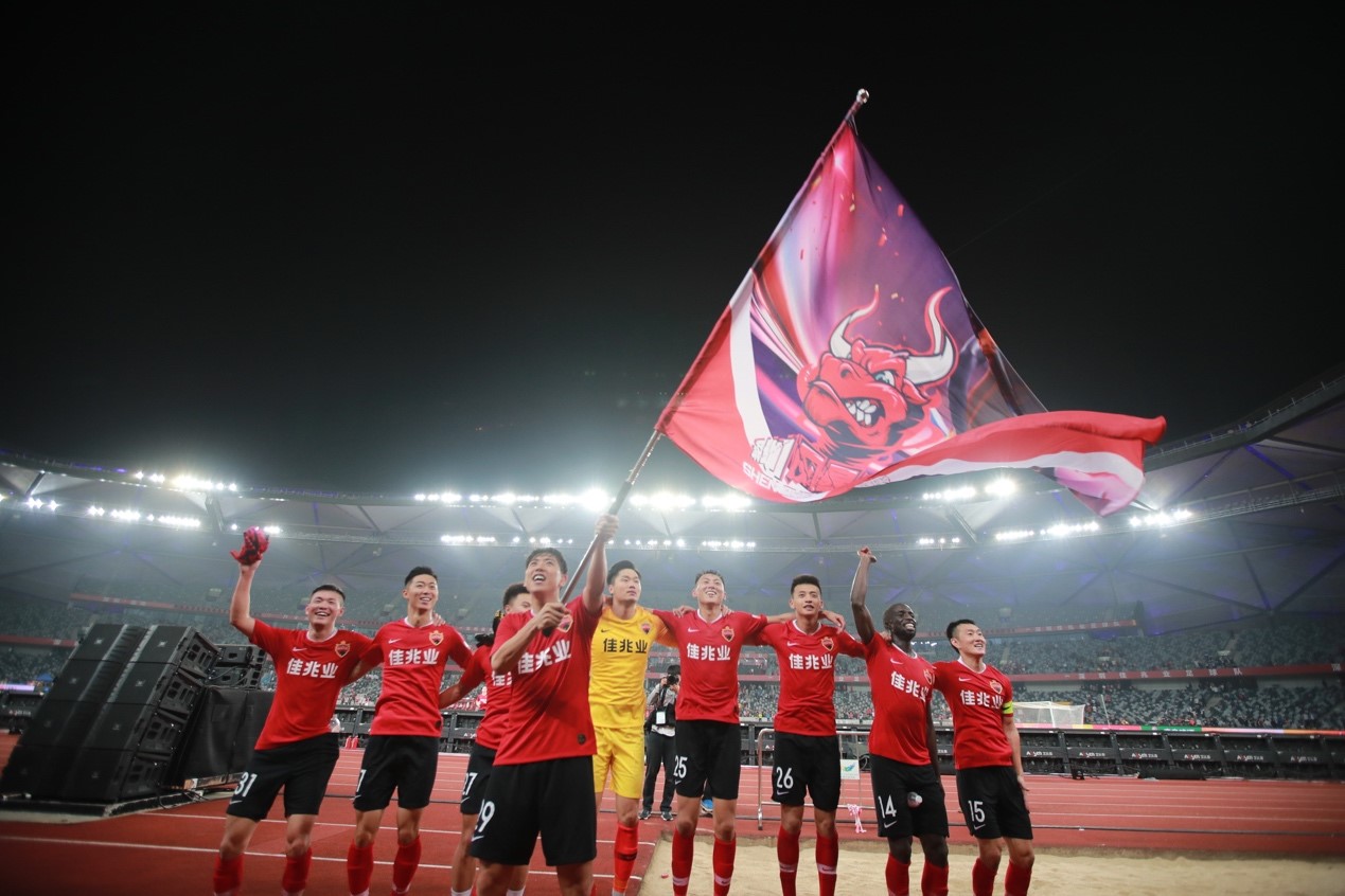 黑龙江深圳佳兆业防守坚毅,客场成功击败对手 黑龙江深圳佳兆业防守坚毅,客场成功击败对手