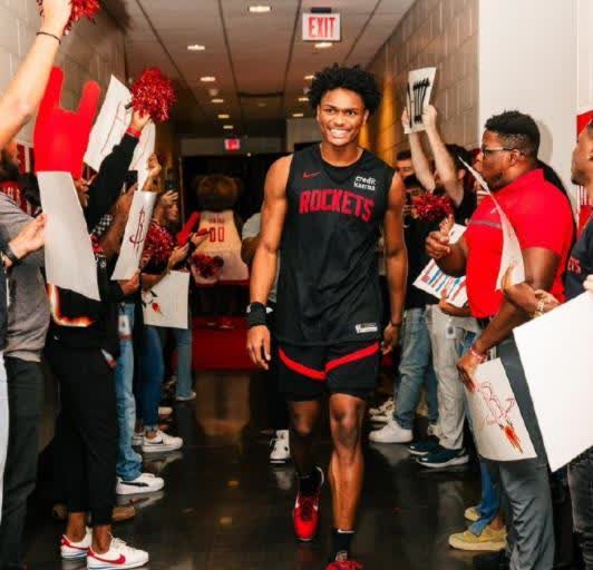 开云体育官网-篮网击败马刺，取得四连胜