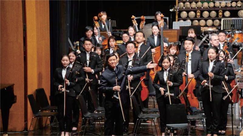 冠军球队欧洲巡演告捷,赛季备战新篇章开启 冠军球队欧洲巡演告捷,赛季备战新篇章开启