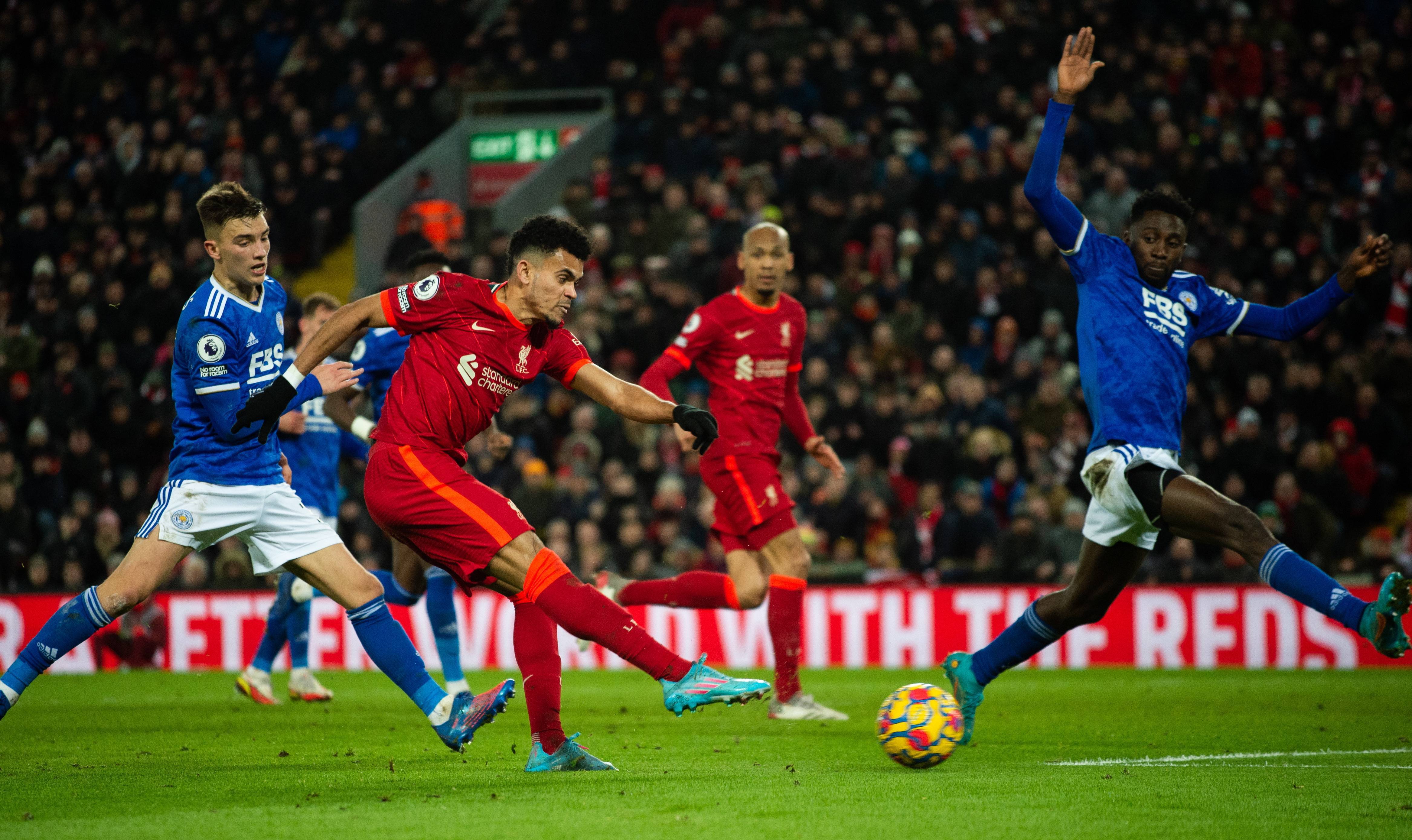 阿森纳队员备战下一轮英式足球比赛 阿森纳队员备战下一轮英式足球比赛