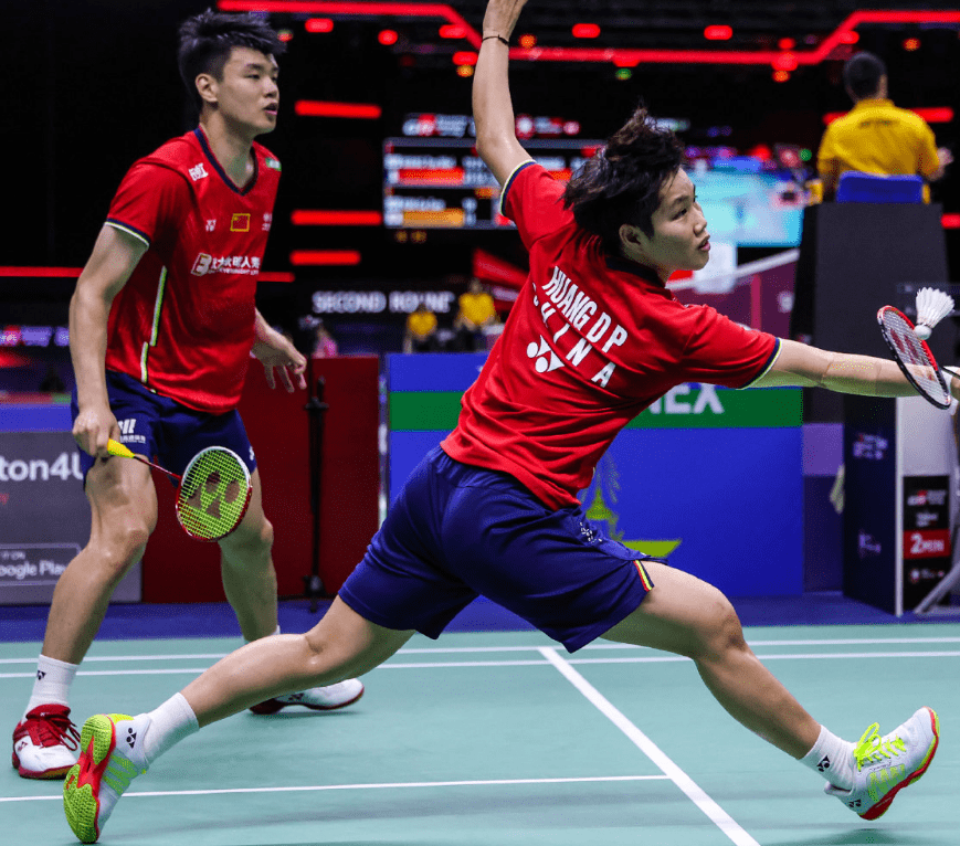 包含德国队轻取法国队，郑思维统治全场的词条