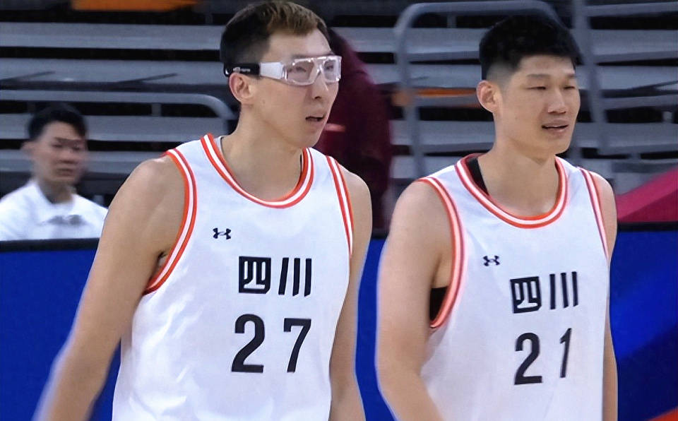 福建队碾压独行侠，周琦状态火热的简单介绍